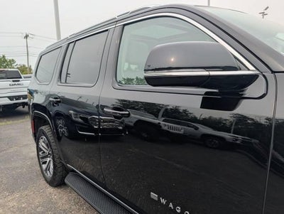 2023 Jeep Wagoneer Base