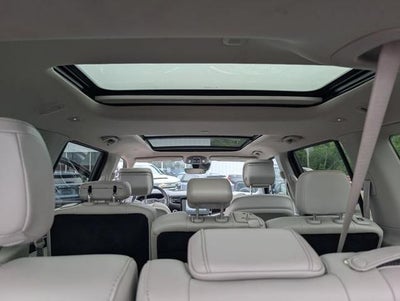 2023 Jeep Wagoneer Base
