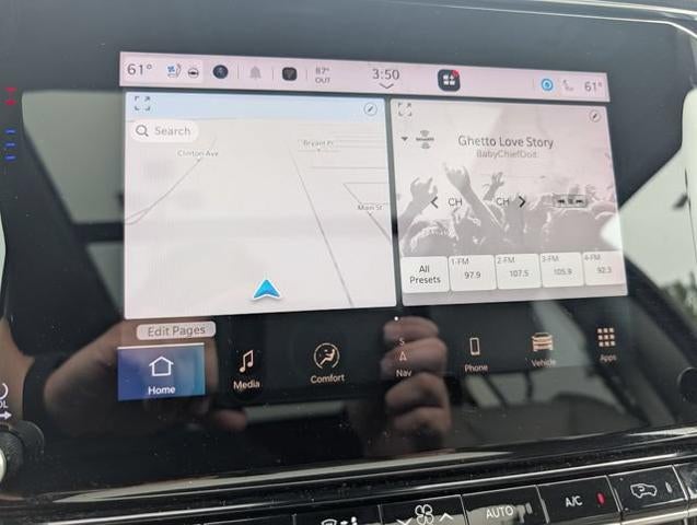 2023 Jeep Wagoneer Base