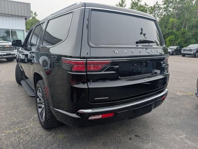 2023 Jeep Wagoneer Base