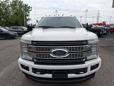 2017 Ford Super Duty F-350 SRW Platinum