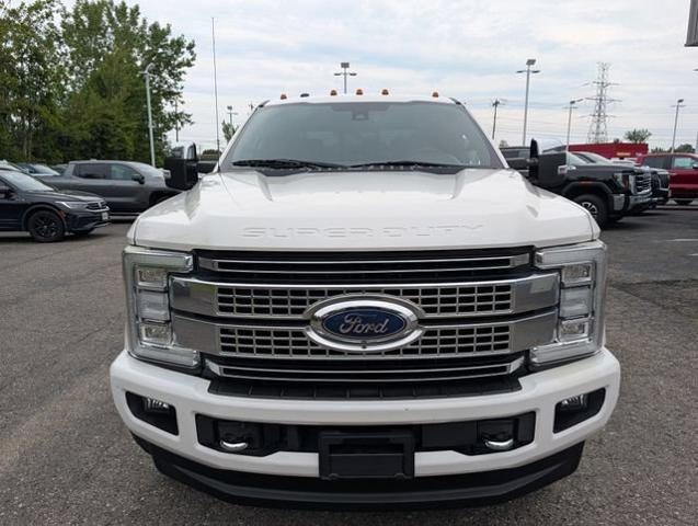 2017 Ford Super Duty F-350 SRW Platinum