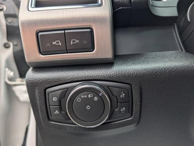 2017 Ford Super Duty F-350 SRW Platinum