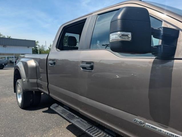 2022 Ford Super Duty F-450 DRW XL