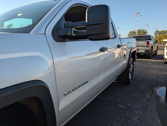 2018 Chevrolet Silverado 1500 Custom