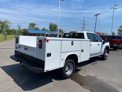 2026 GMC Sierra 3500 HD Chassis Cab Pro