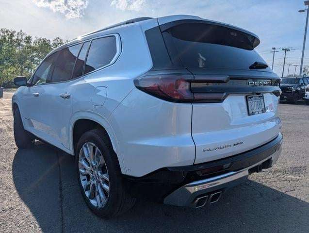 2024 GMC Acadia Denali