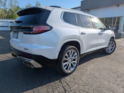 2024 GMC Acadia Denali