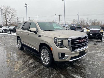 2023 GMC Yukon SLT