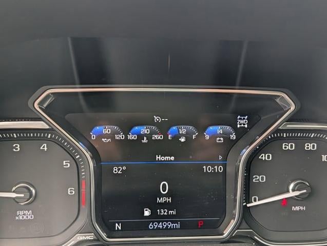 2021 GMC Yukon SLT