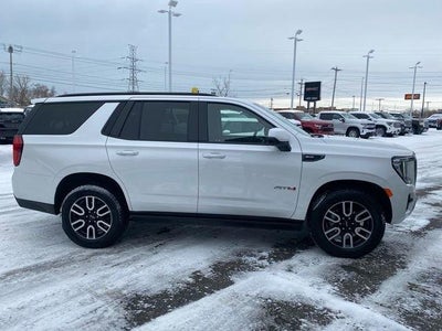 2023 GMC Yukon AT4