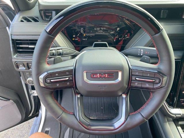 2026 GMC Yukon AT4 Ultimate - Photo 10