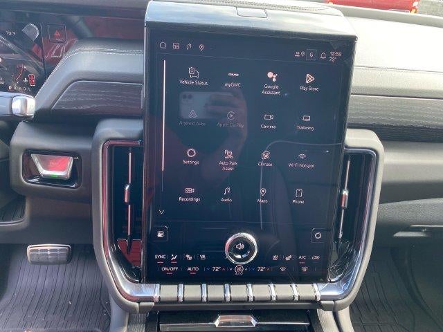 2026 GMC Yukon AT4 Ultimate - Photo 11