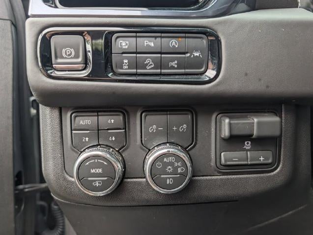 2025 GMC Yukon AT4 Ultimate
