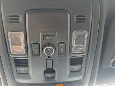 2025 GMC Yukon AT4 Ultimate