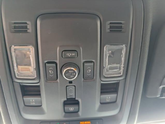 2025 GMC Yukon AT4 Ultimate