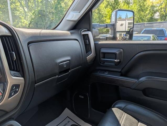 2017 GMC Sierra 3500 HD Denali