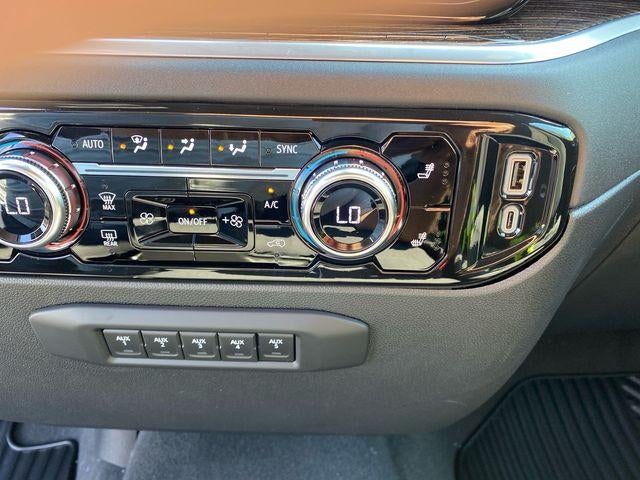2026 GMC Sierra 3500 HD SLE DRW