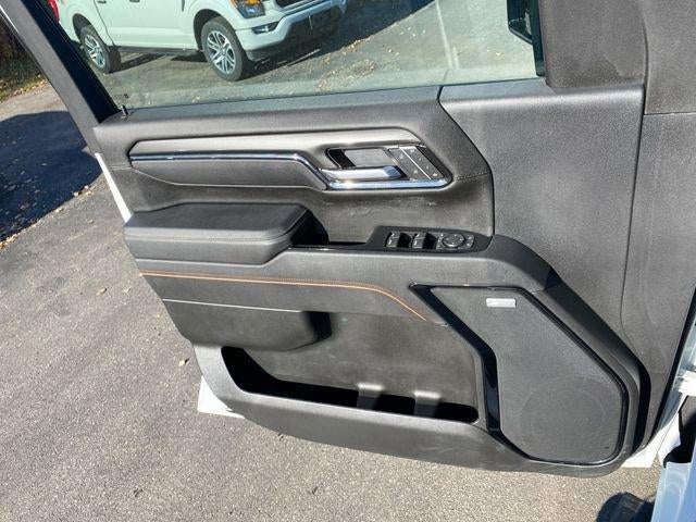 2025 GMC Sierra 3500 HD AT4