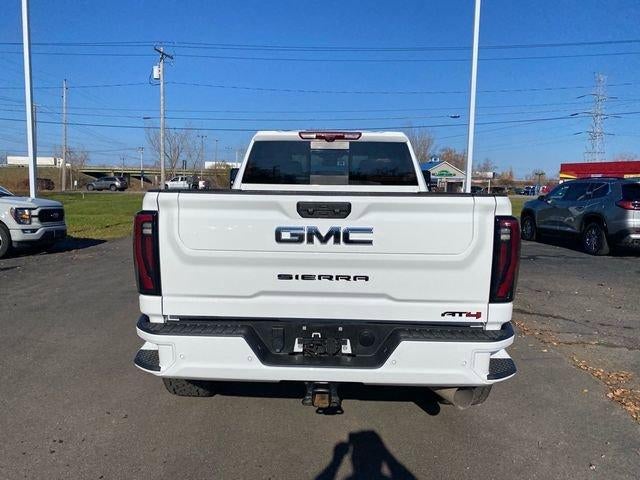 2025 GMC Sierra 3500 HD AT4