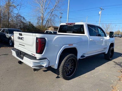 2025 GMC Sierra 3500 HD AT4