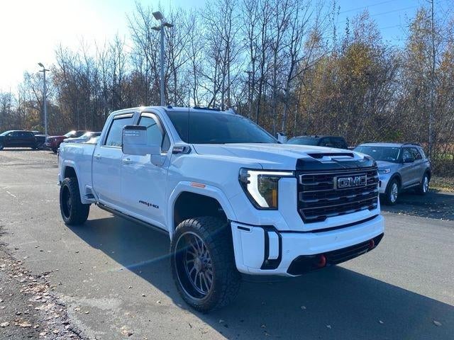 2025 GMC Sierra 3500 HD AT4