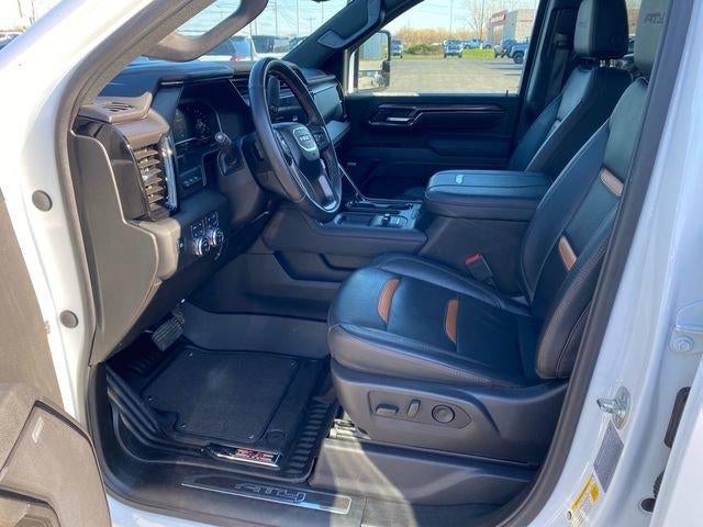 2025 GMC Sierra 3500 HD AT4