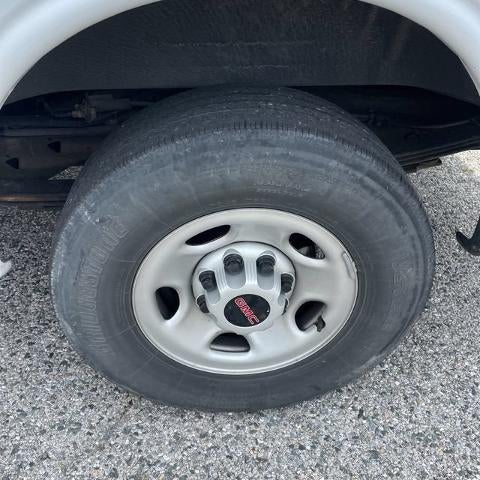 2023 GMC Savana Cargo 2500 Base
