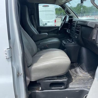 2023 GMC Savana Cargo 2500 Base