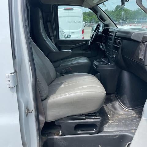 2023 GMC Savana Cargo 2500 Base