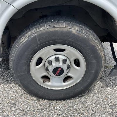 2023 GMC Savana Cargo 2500 Base