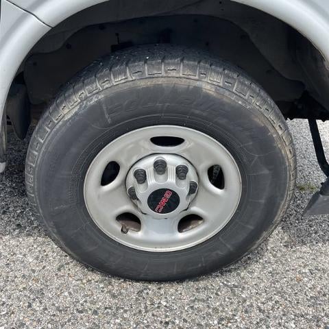 2023 GMC Savana Cargo 2500 Base