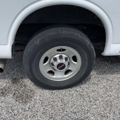 2023 GMC Savana Cargo 2500 Base