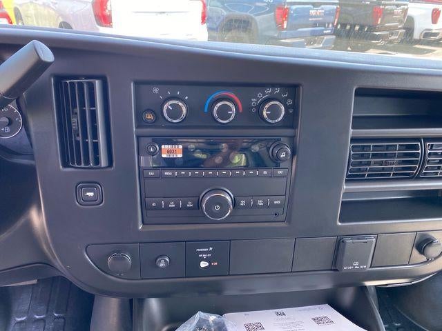 2026 GMC Savana Cargo Base