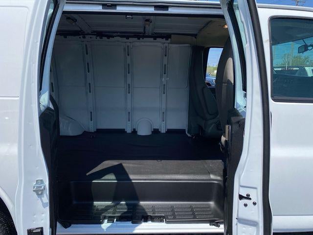 2026 GMC Savana Cargo Base
