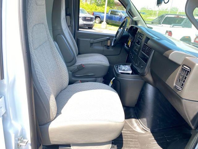 2026 GMC Savana Cargo Base