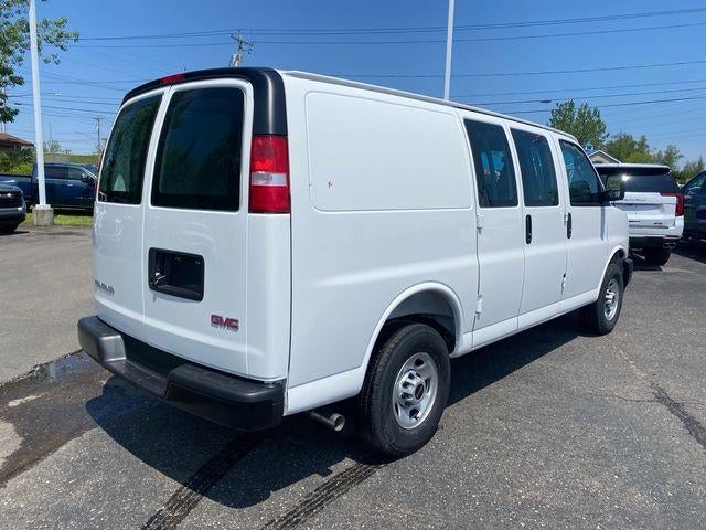 2026 GMC Savana Cargo Base