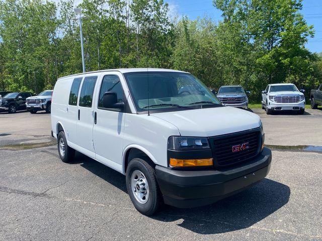 2026 GMC Savana Cargo Base