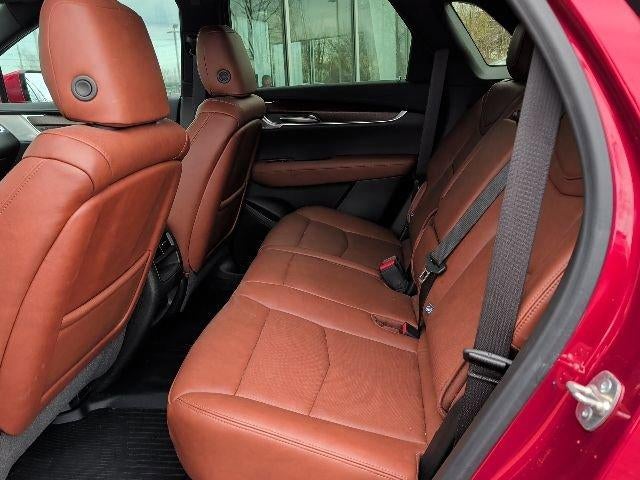 2025 Cadillac XT5 Sport