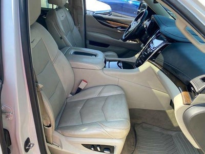 2019 Cadillac Escalade Luxury