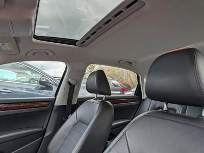 2012 Volkswagen Passat TDI SEL Premium