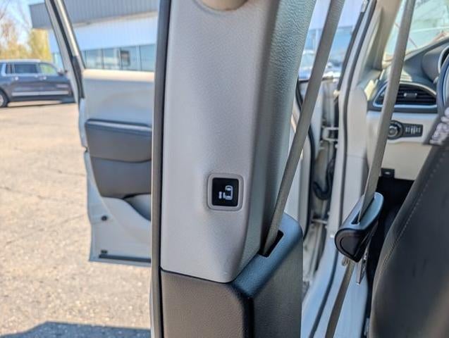 2020 Chrysler Pacifica Limited