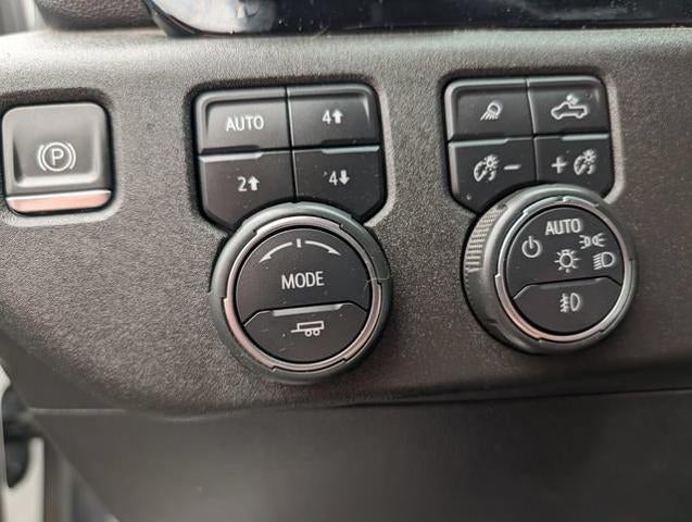 2024 Chevrolet Silverado 3500 HD High Country