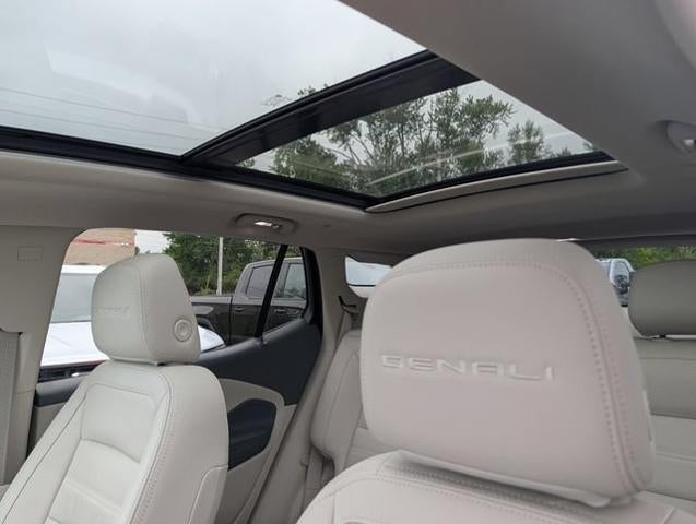 2023 GMC Terrain Denali