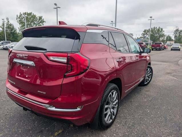 2023 GMC Terrain Denali