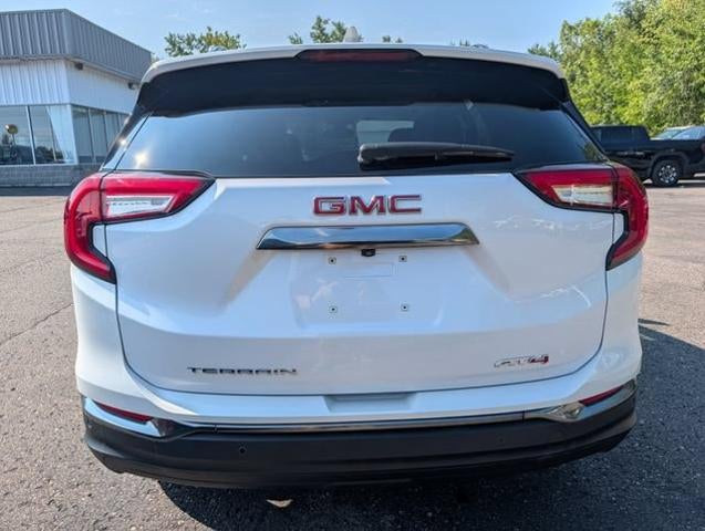2023 GMC Terrain AT4