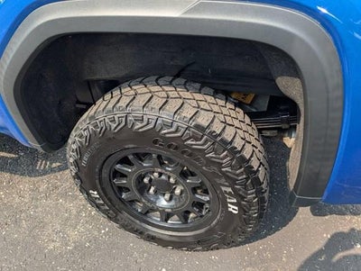 2023 GMC Sierra 1500 AT4X