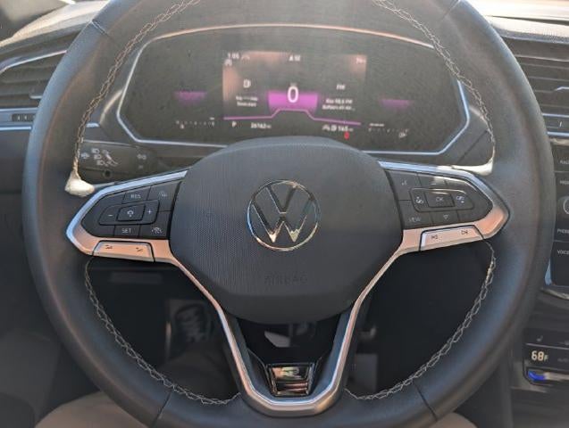 2023 Volkswagen Tiguan SE R-Line Black