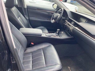 2017 Lexus ES 