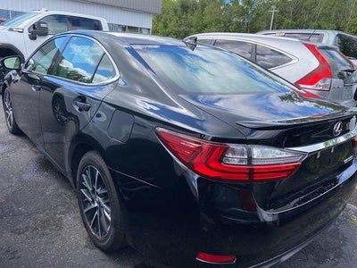 2017 Lexus ES 